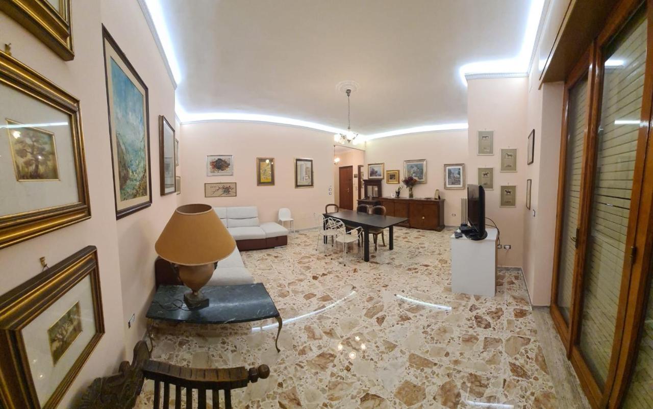Casa Antonia Apartment Lecce Bagian luar foto
